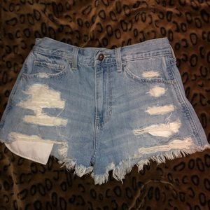 Hollister high waisted shorts